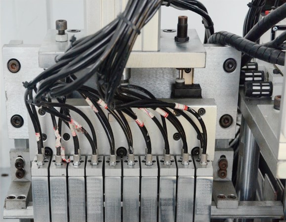 5e12a0bc22734.jpg 5e12a0bc22734.jpg